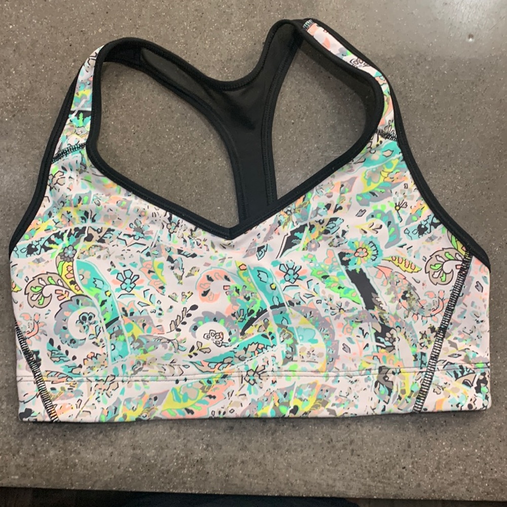 Victoria Secret Sports Bra
